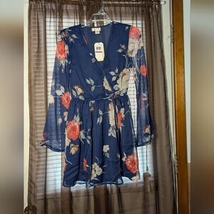 NWT Band of Gypsies Dress Floral Print Blue XSmall